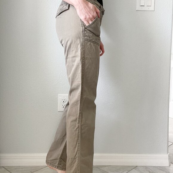 GAP Green Mid-Rise Straight Leg Chinos - Picture 3 of 8